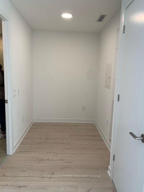 Photo 4 of Unit 417, 9 Tecumseth Street, Toronto, Niagara — HOMEH