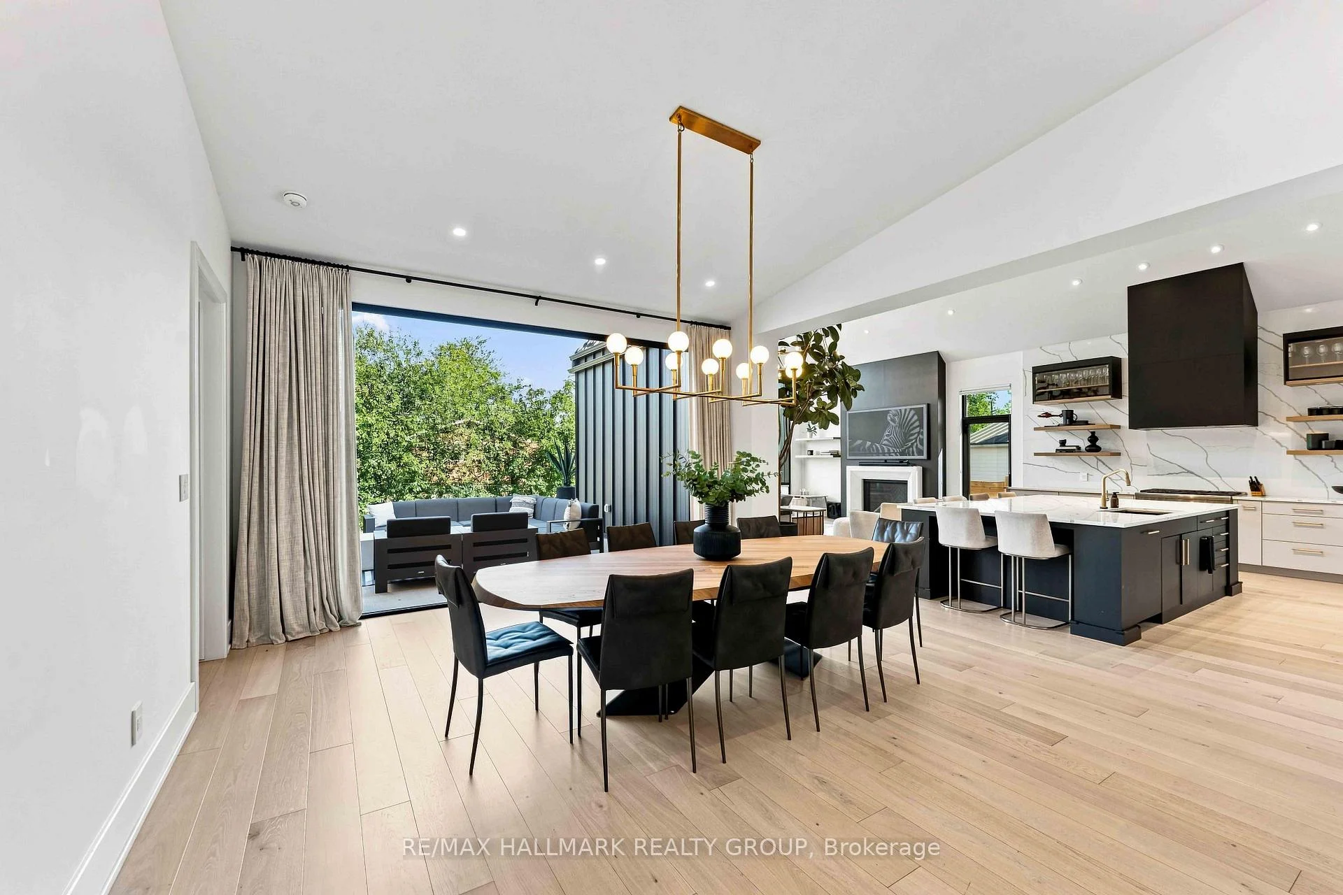 Photo 29 of 114 Theberge Private, Ottawa, Meadowlands/St. Claire Gardens — HOMEH