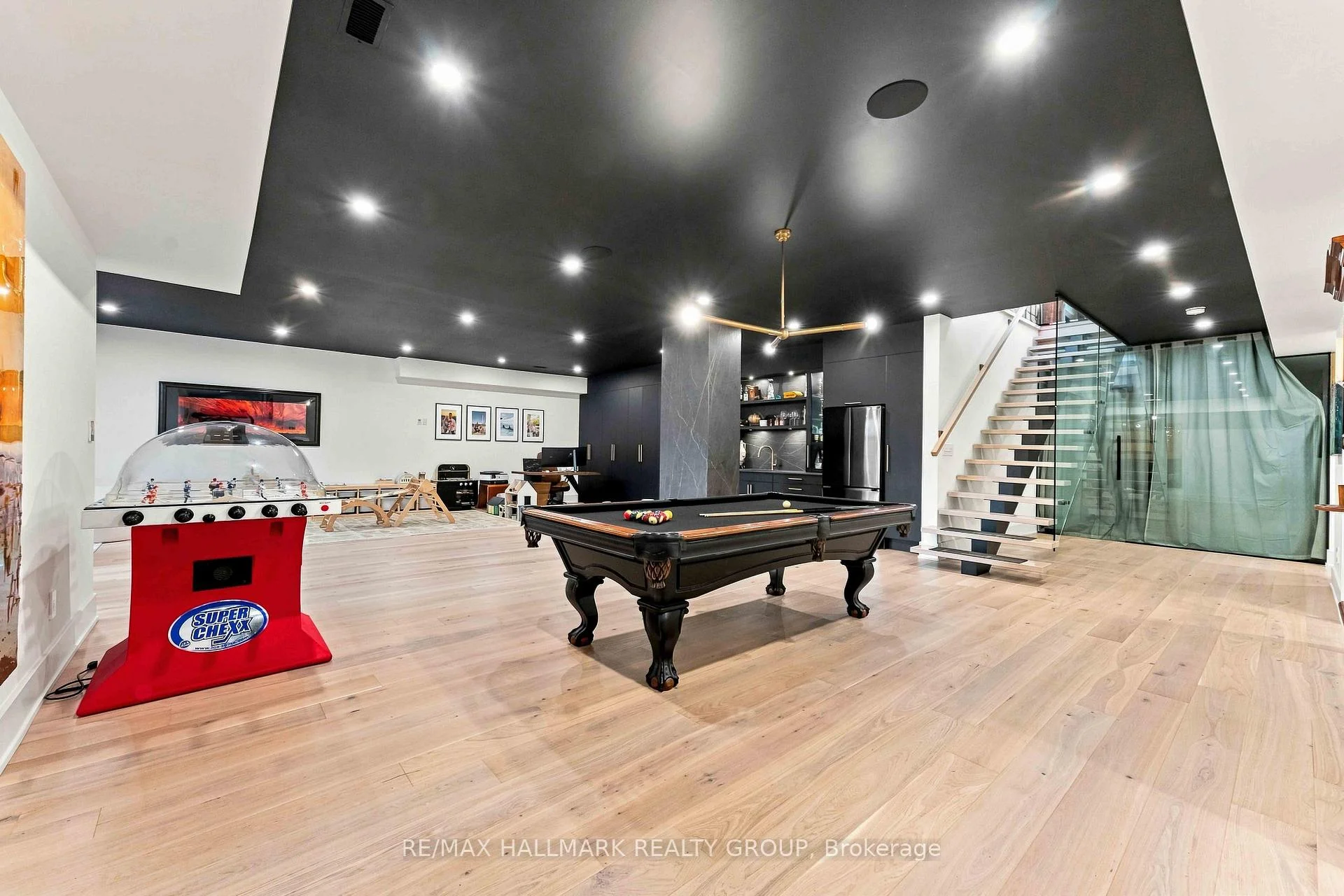 Photo 71 of 114 Theberge Private, Ottawa, Meadowlands/St. Claire Gardens — HOMEH