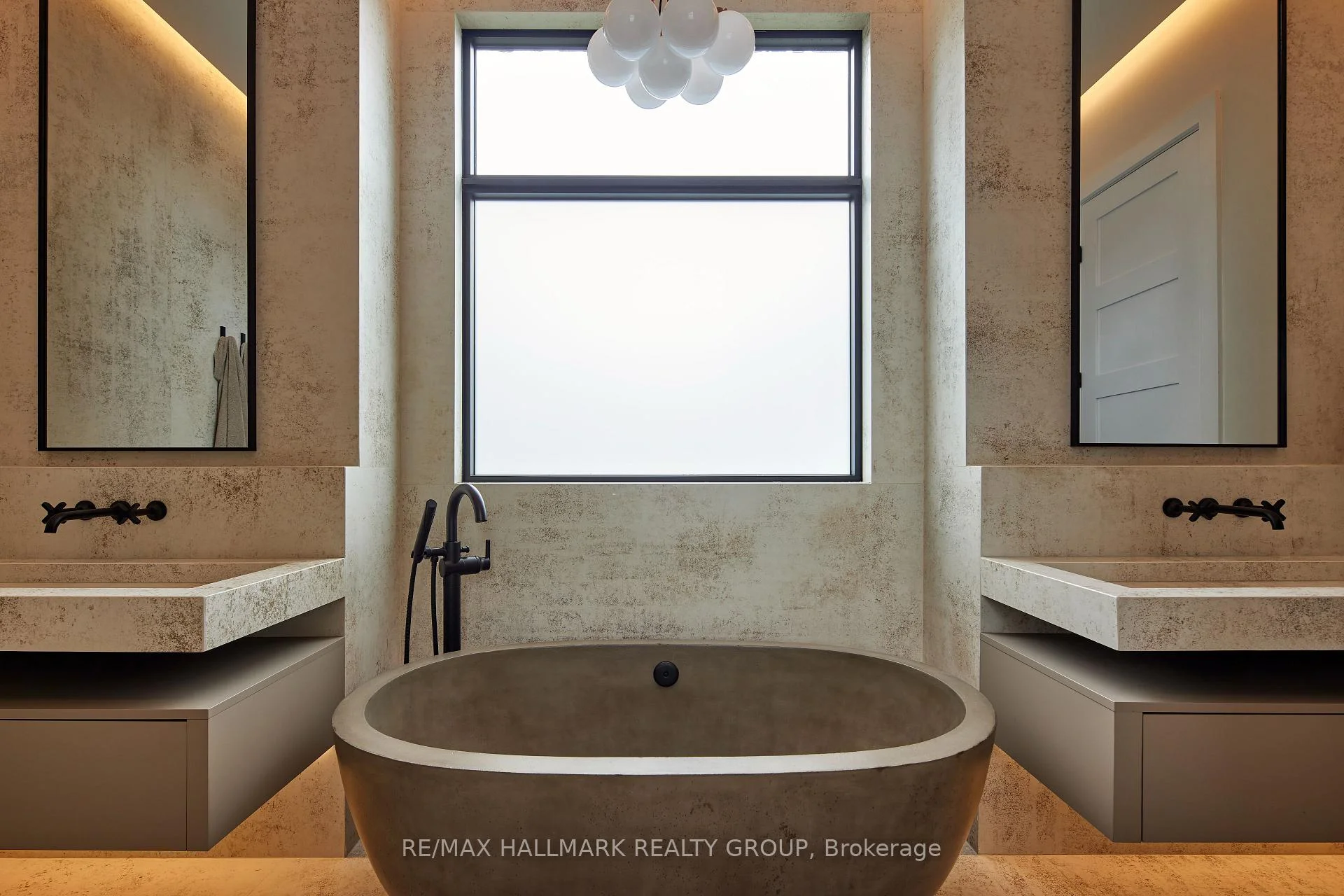 Photo 88 of 114 Theberge Private, Ottawa, Meadowlands/St. Claire Gardens — HOMEH