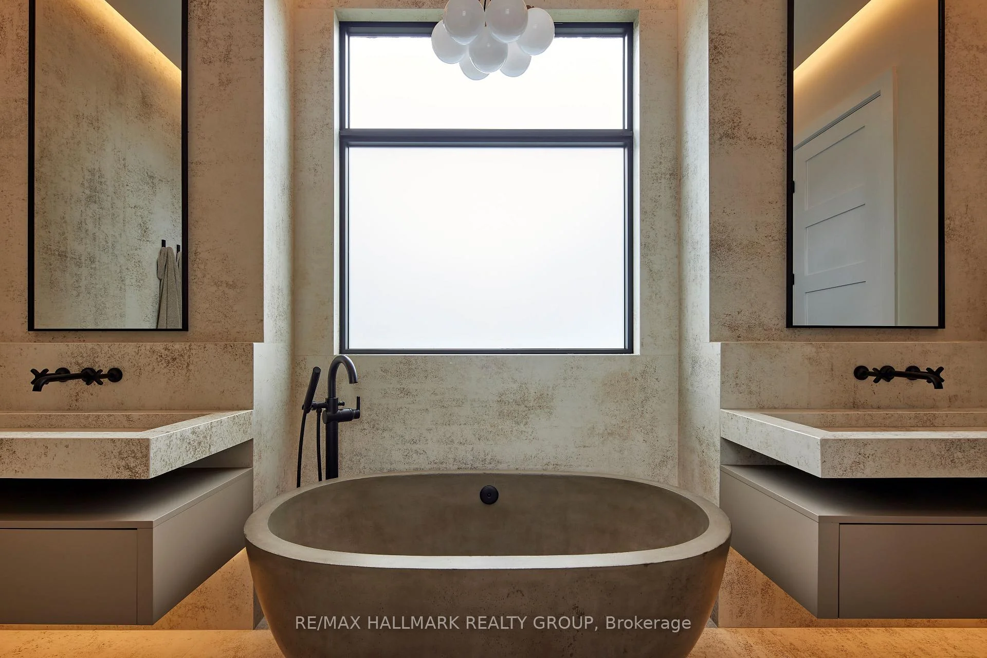 Photo 94 of 114 Theberge Private, Ottawa, Meadowlands/St. Claire Gardens — HOMEH