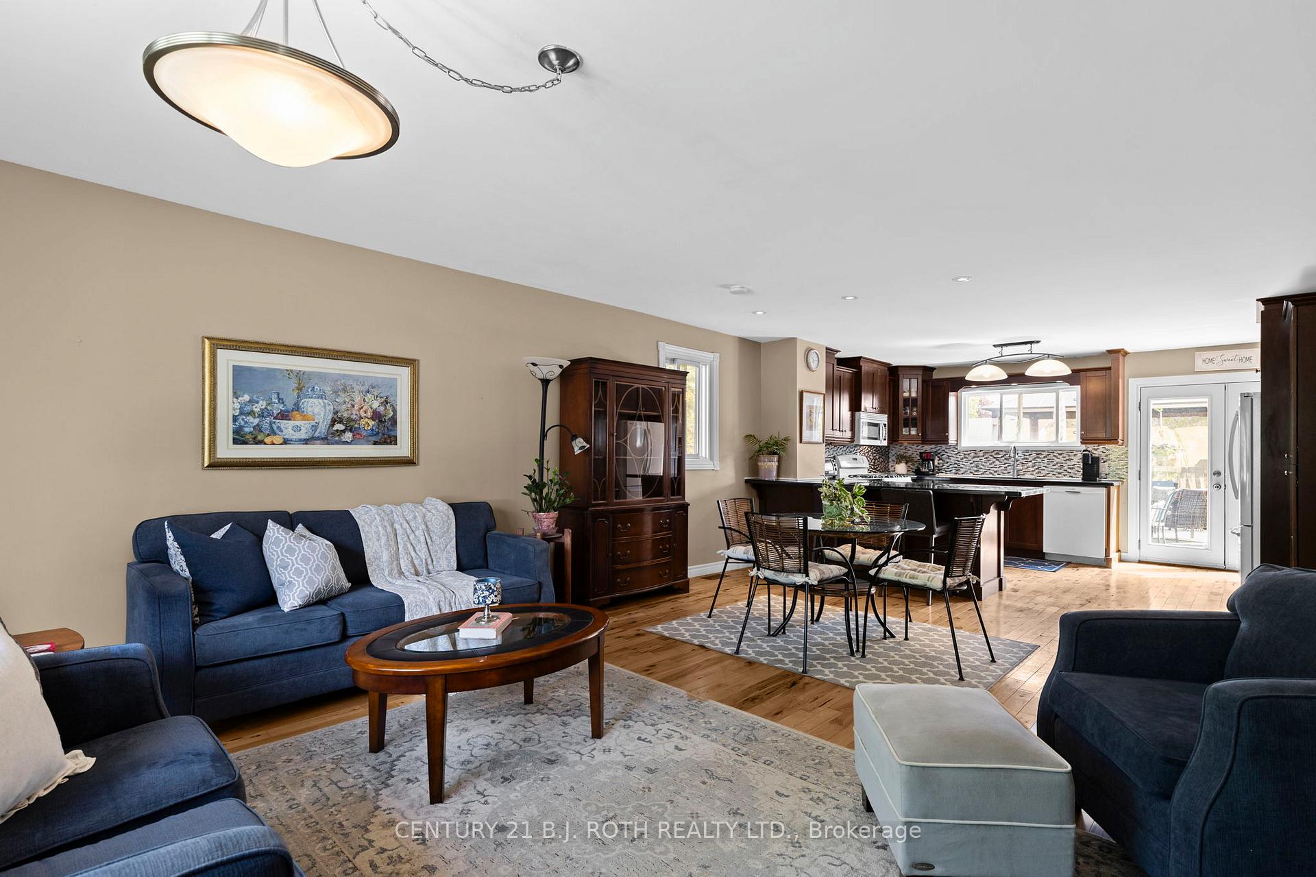 Photo 10 of 10 Andrea Crescent, Orillia — HOMEH