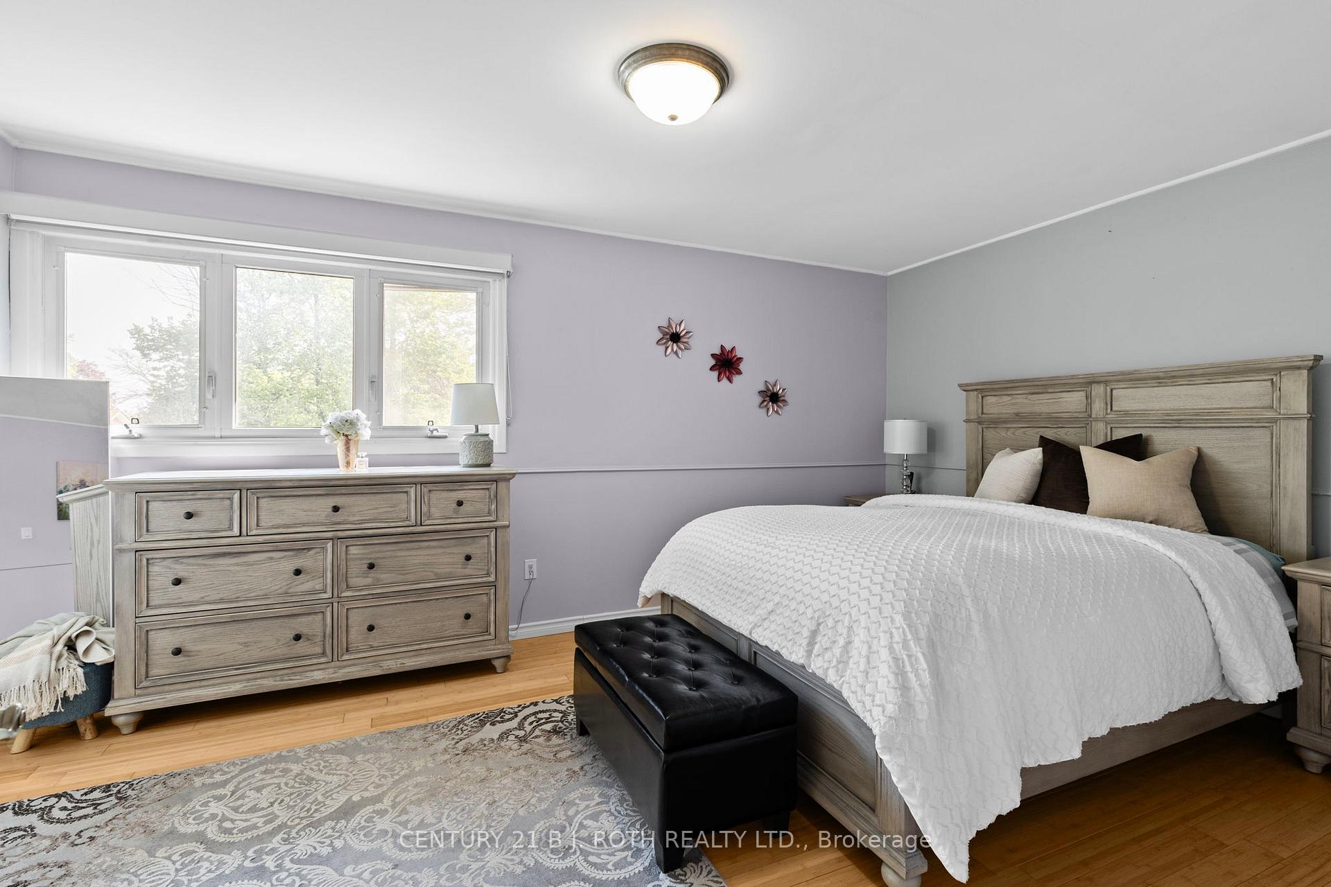 Photo 15 of 10 Andrea Crescent, Orillia — HOMEH