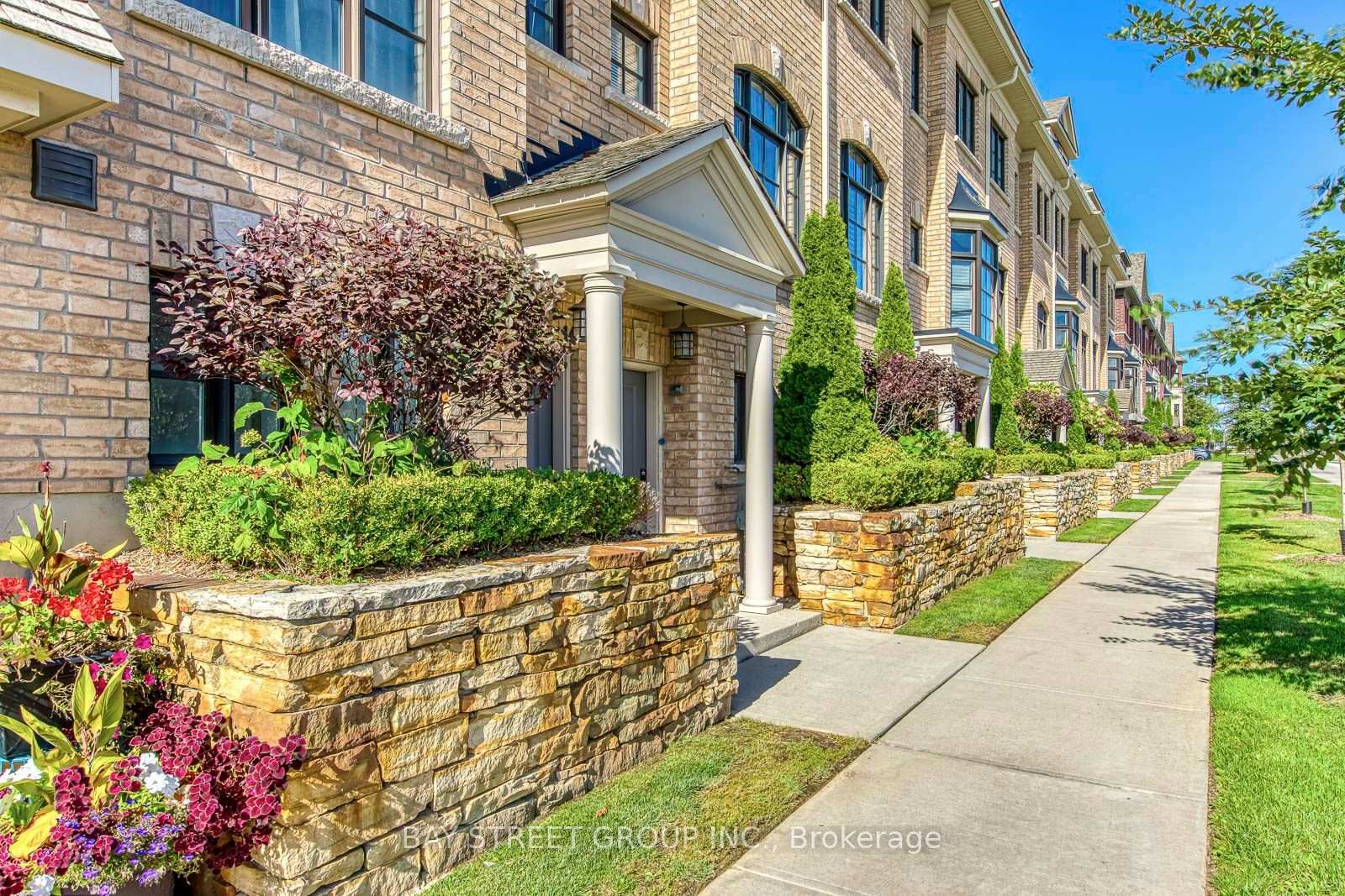 Photo of Unit #14, 2172 Trafalgar Road
