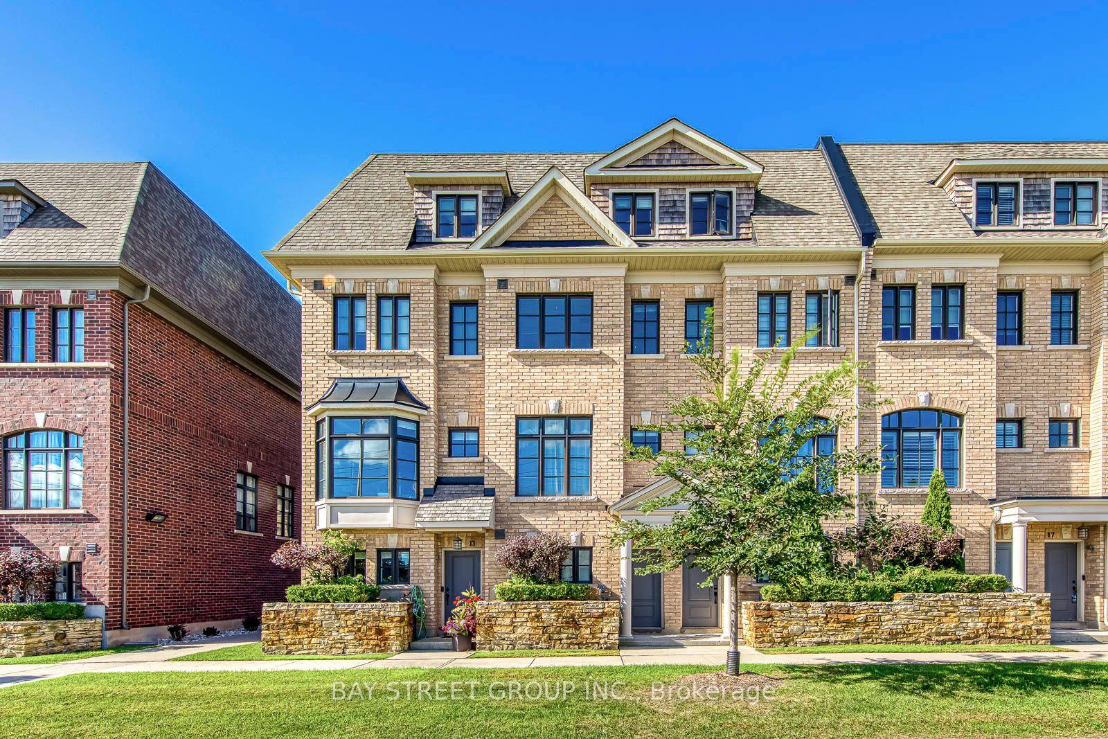 Photo 4 of Unit #14, 2172 Trafalgar Road, Oakville, River Oaks — HOMEH