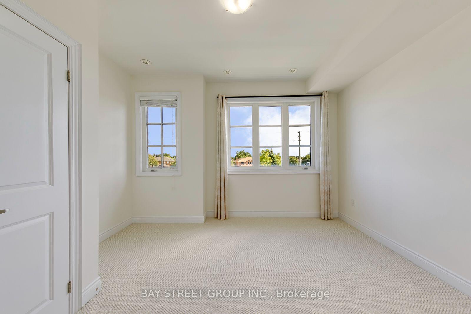 Photo 20 of Unit #14, 2172 Trafalgar Road, Oakville, River Oaks — HOMEH