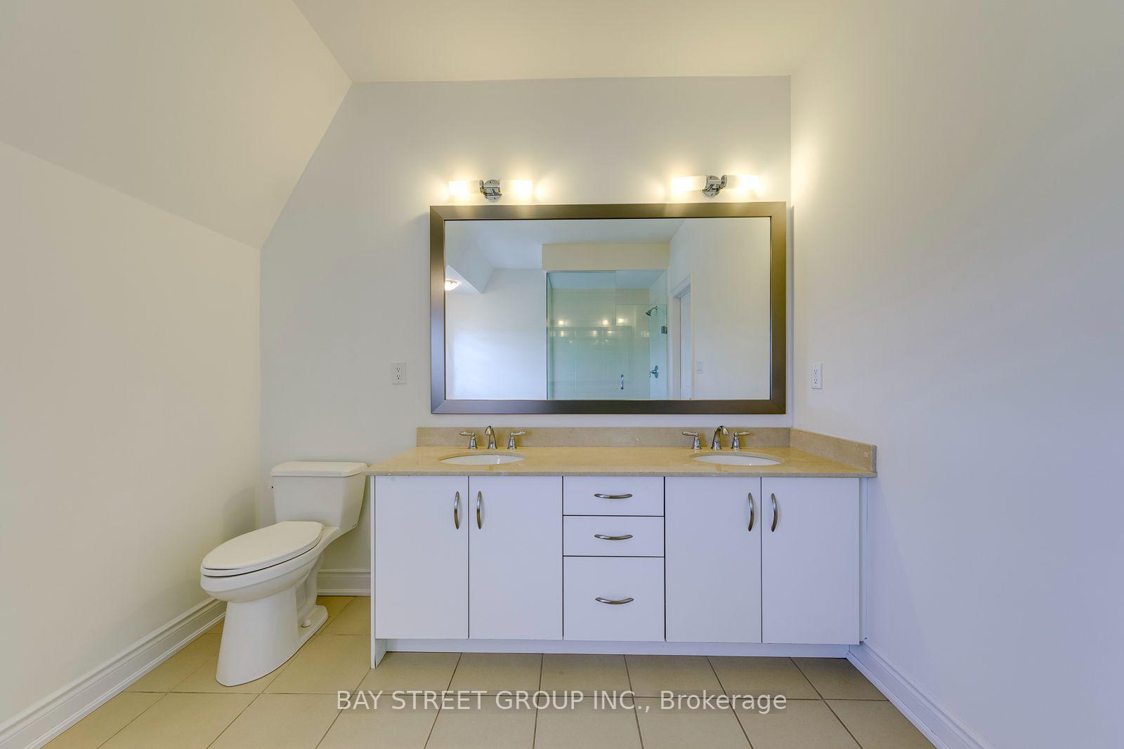Photo 27 of Unit #14, 2172 Trafalgar Road, Oakville, River Oaks — HOMEH