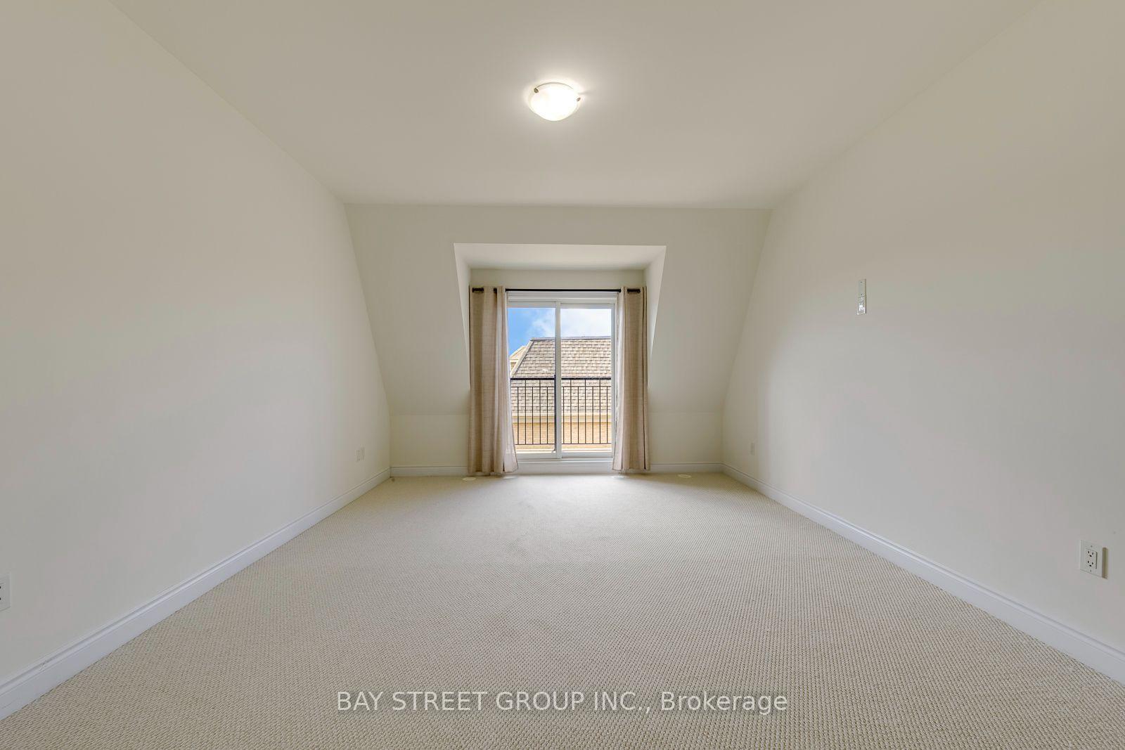 Photo 29 of Unit #14, 2172 Trafalgar Road, Oakville, River Oaks — HOMEH