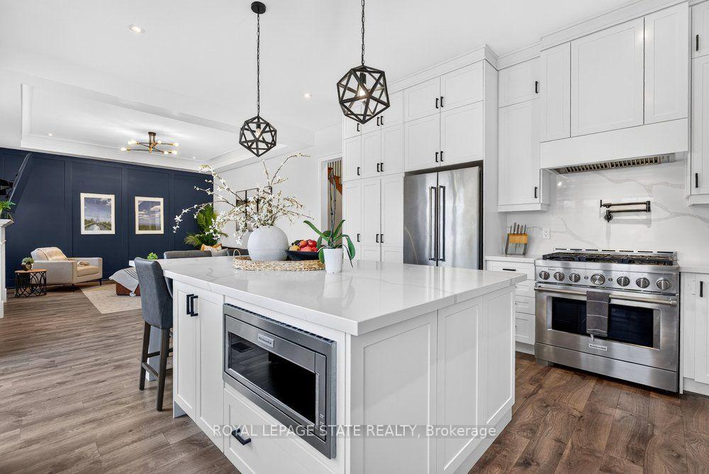 Photo 4 of 80 Elstone Place, Hamilton, Waterdown — HOMEH