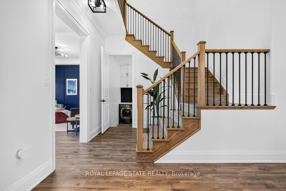 Photo 18 of 80 Elstone Place, Hamilton, Waterdown — HOMEH