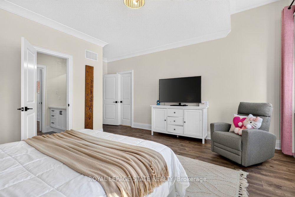 Photo 35 of 80 Elstone Place, Hamilton, Waterdown — HOMEH