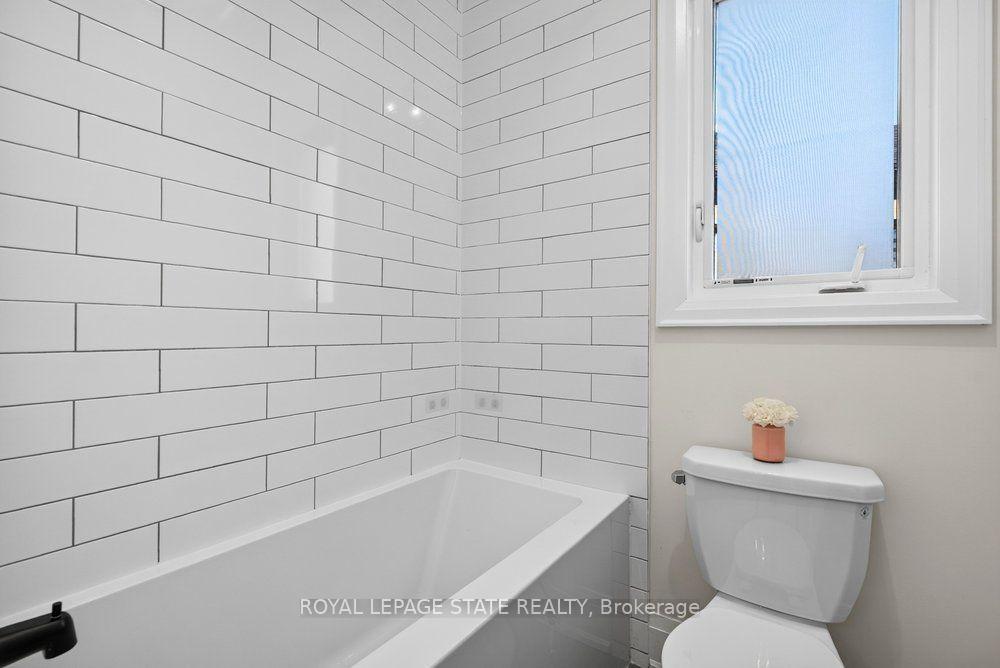 Photo 36 of 80 Elstone Place, Hamilton, Waterdown — HOMEH