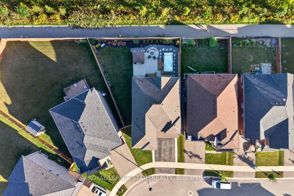 Photo 49 of 80 Elstone Place, Hamilton, Waterdown — HOMEH