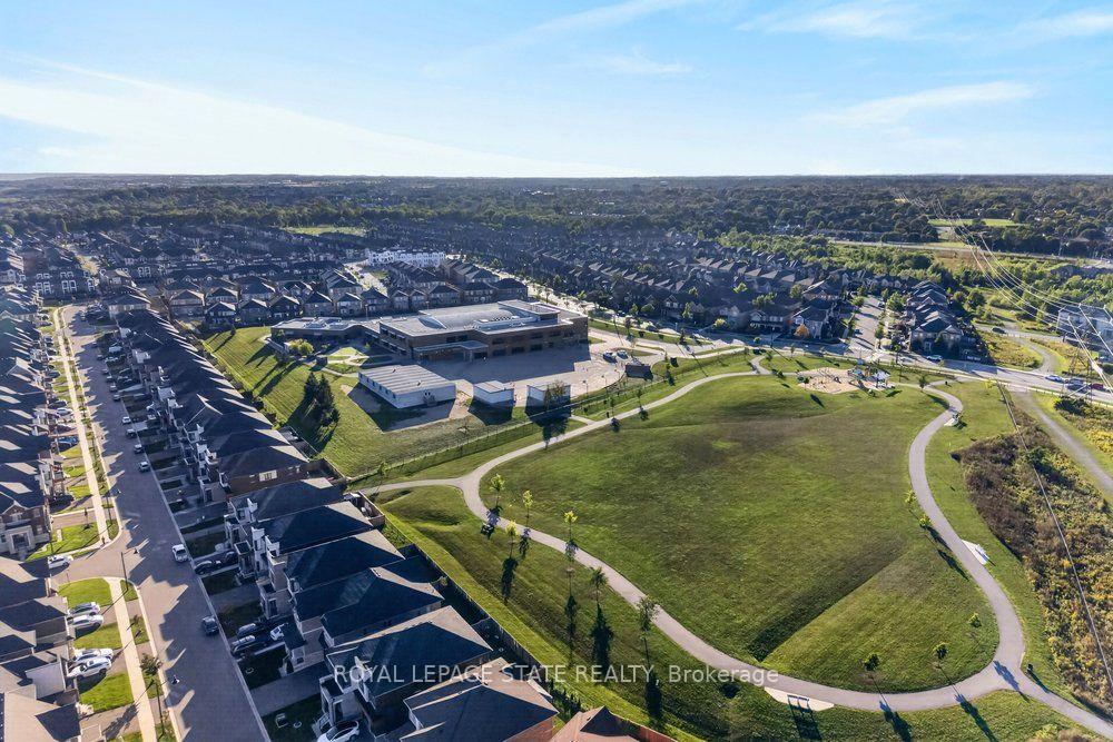 Photo 50 of 80 Elstone Place, Hamilton, Waterdown — HOMEH