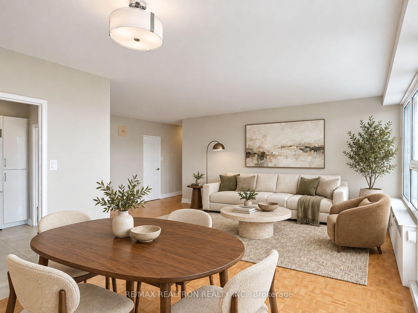 Photo 2 of Unit 709, 10 Shallmar Boulevard, Toronto, Forest Hill North — HOMEH