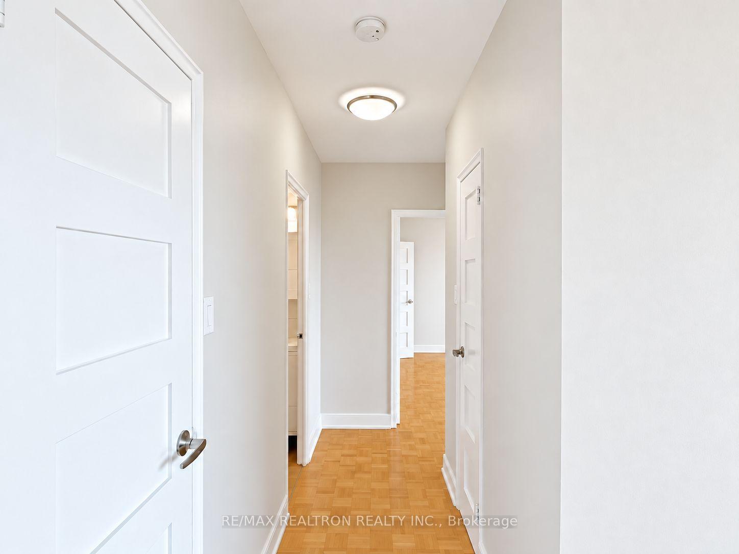 Photo 16 of Unit 709, 10 Shallmar Boulevard, Toronto, Forest Hill North — HOMEH