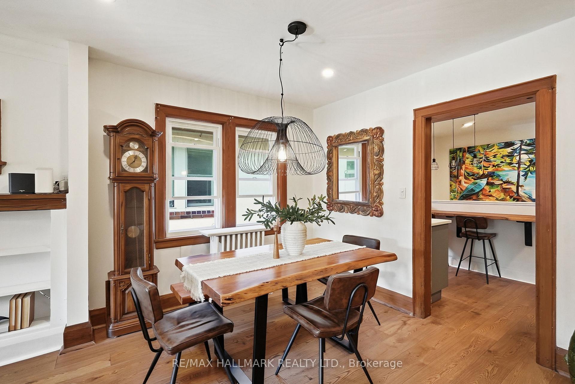 Photo 7 of Unit Upper, 25 Scarboro Beach Boulevard, Toronto, The Beaches — HOMEH