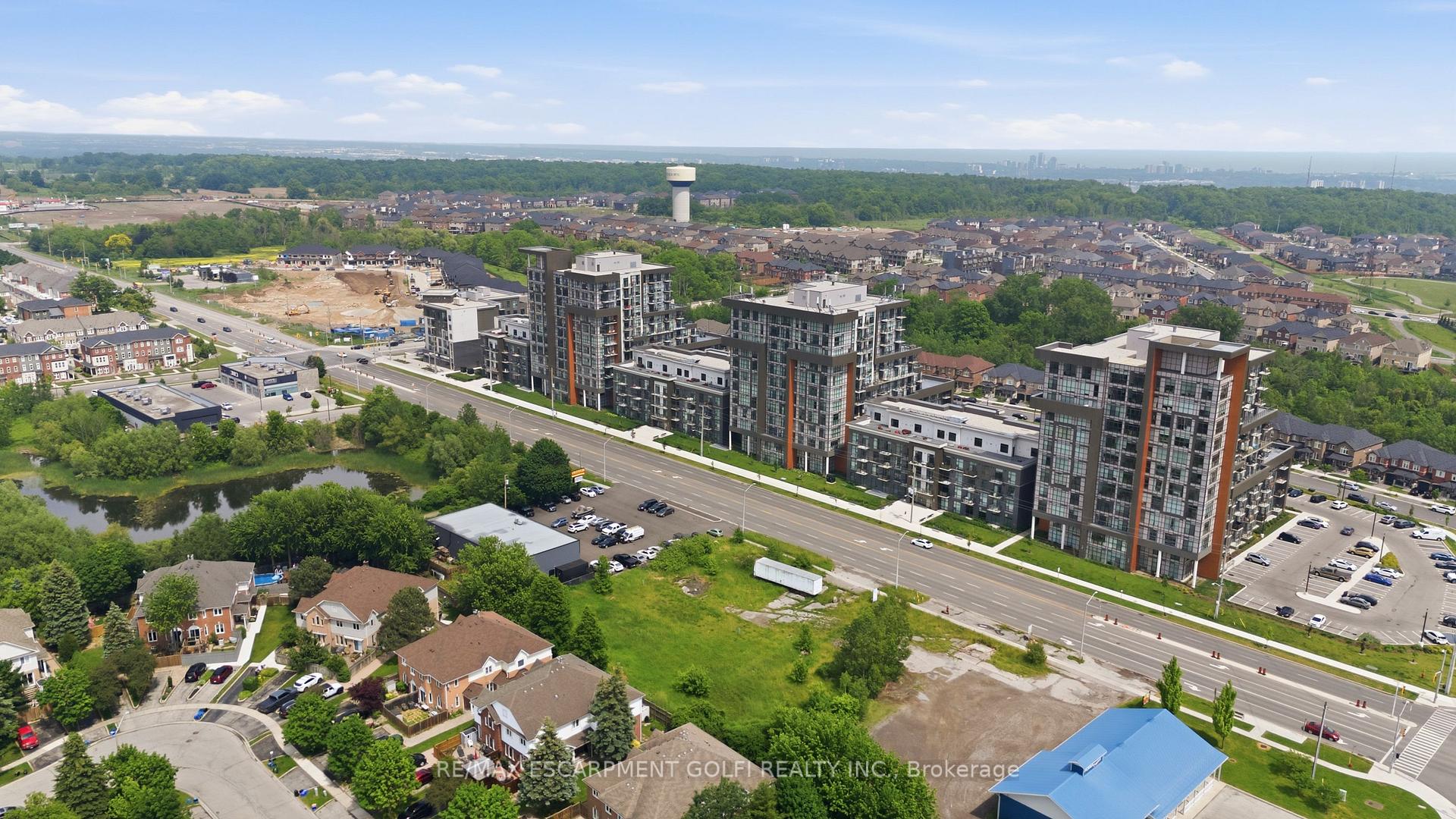 Photo 31 of Unit 1008, 460 Dundas Street E, Hamilton, Waterdown — HOMEH