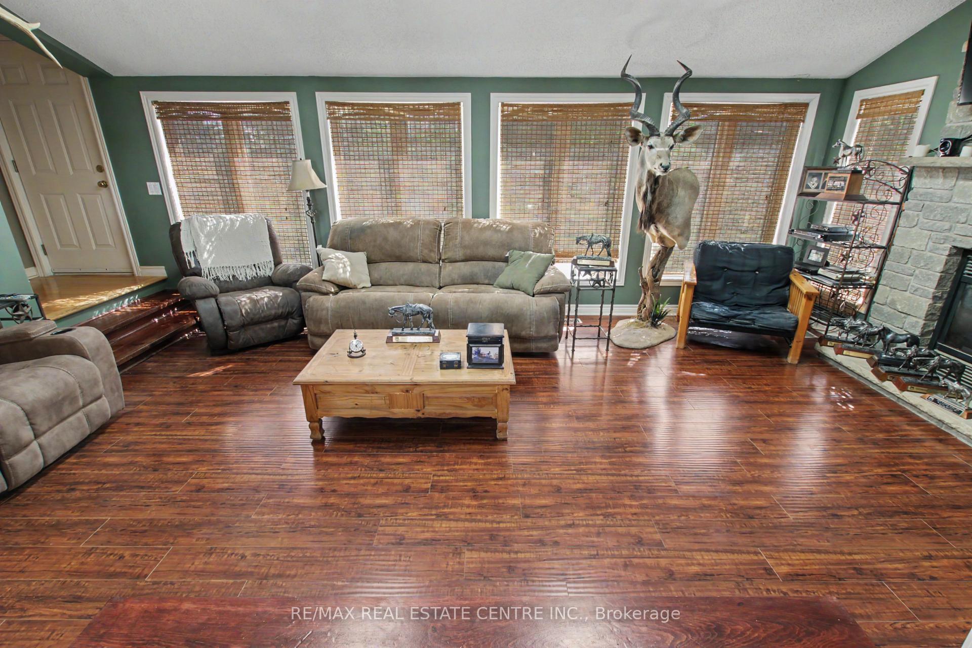 Photo 8 of 5030 Blackheath Road, Hamilton, Rural Glanbrook — HOMEH