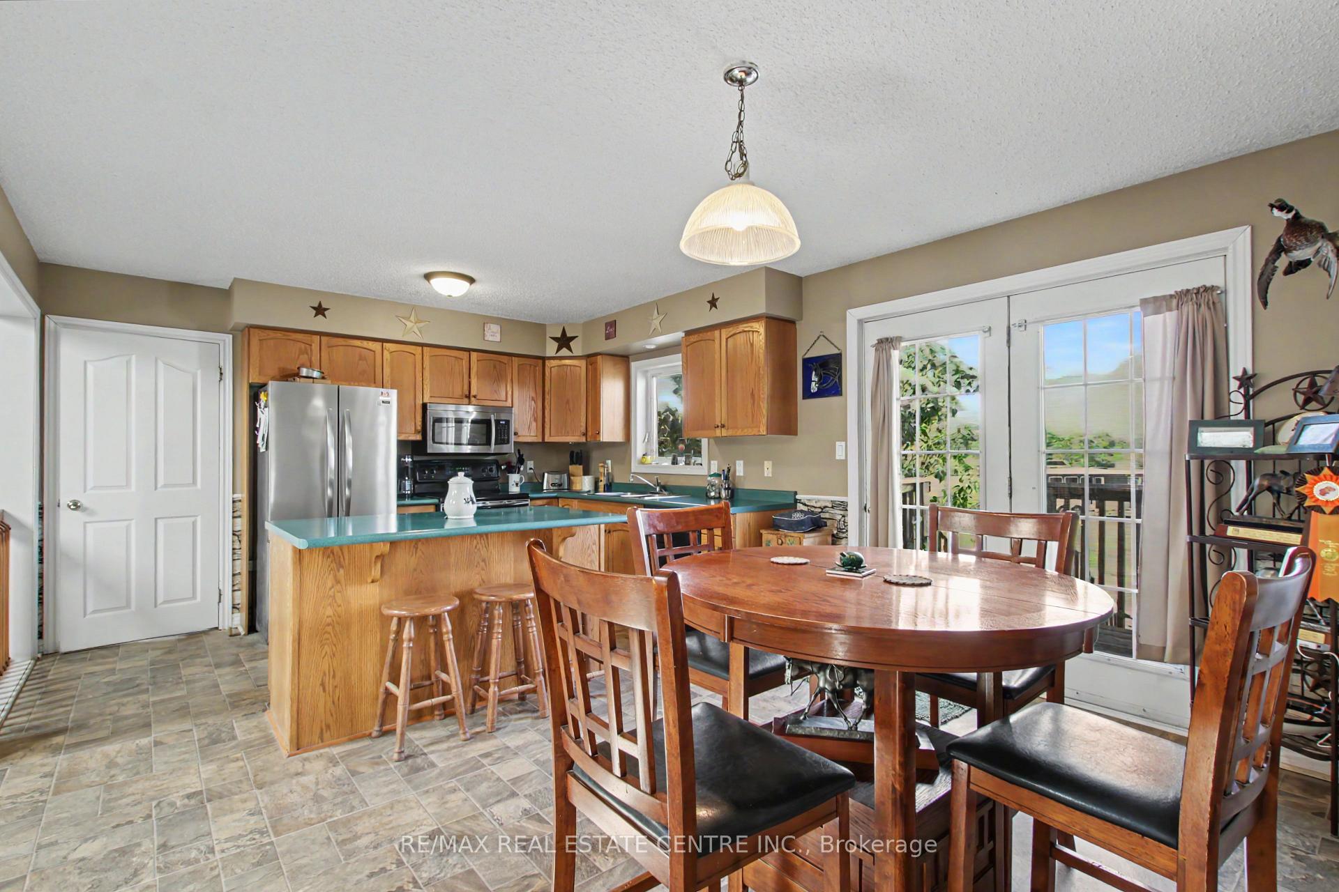Photo 15 of 5030 Blackheath Road, Hamilton, Rural Glanbrook — HOMEH