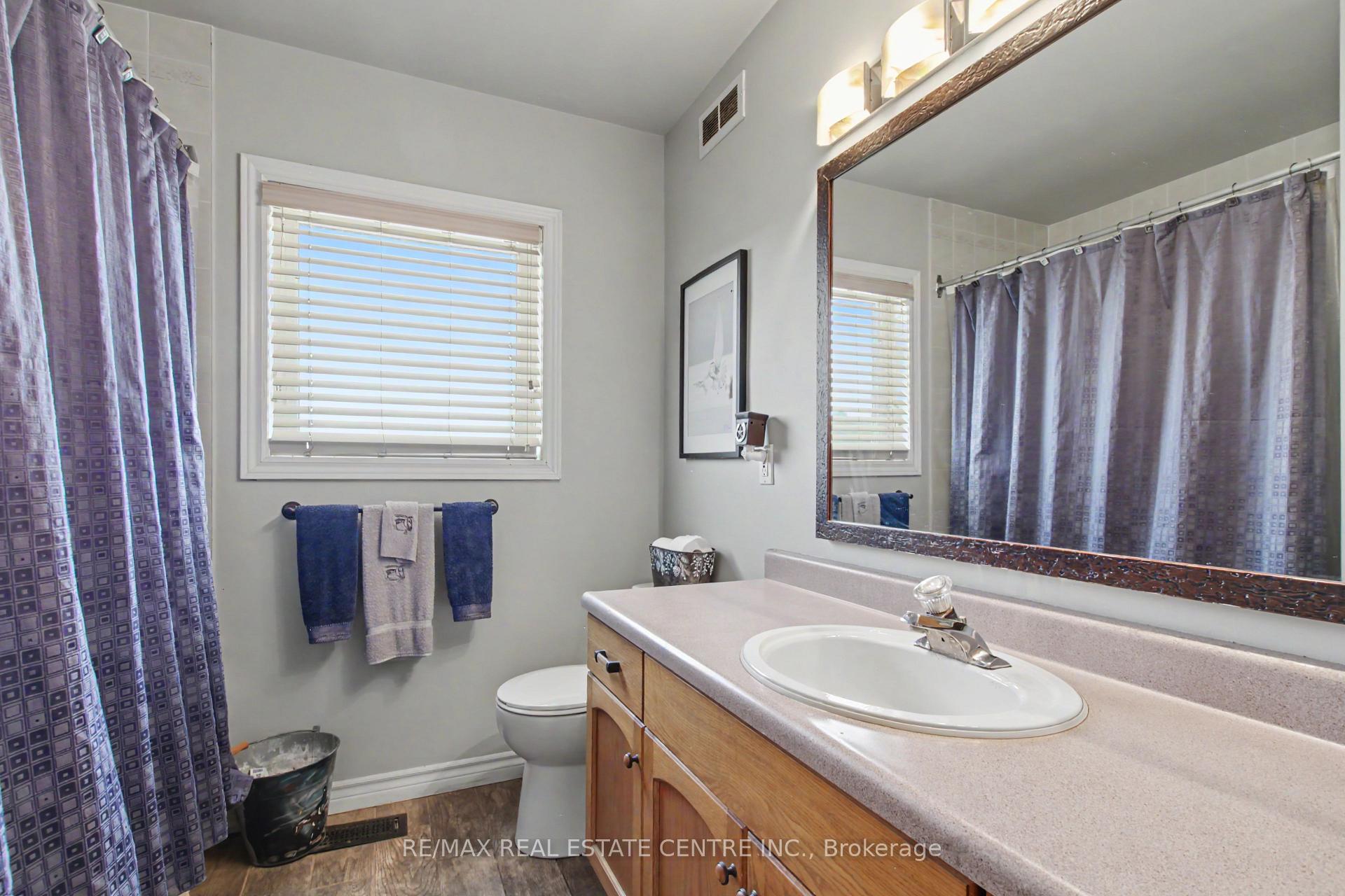 Photo 25 of 5030 Blackheath Road, Hamilton, Rural Glanbrook — HOMEH