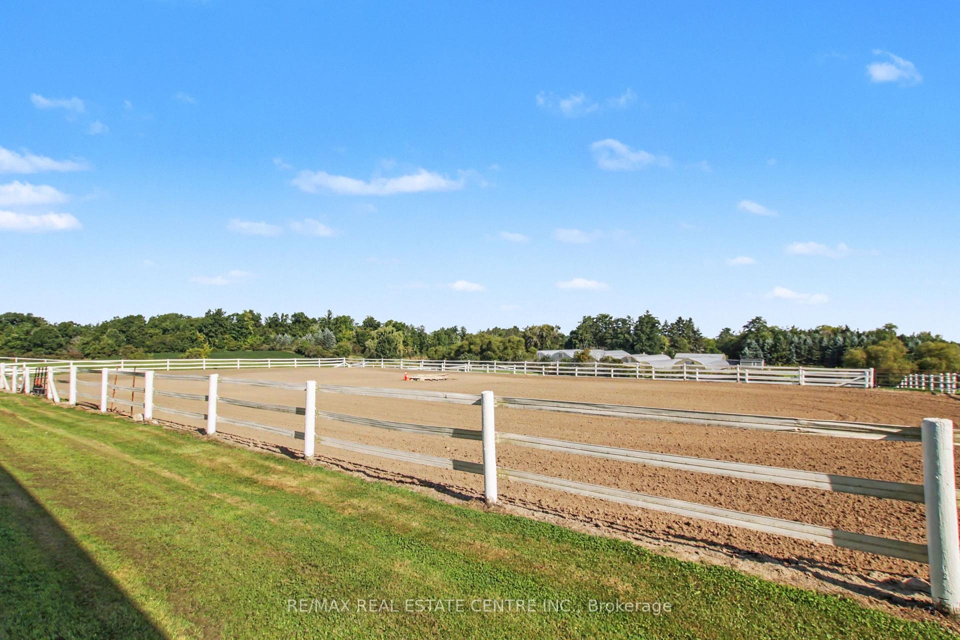 Photo 39 of 5030 Blackheath Road, Hamilton, Rural Glanbrook — HOMEH