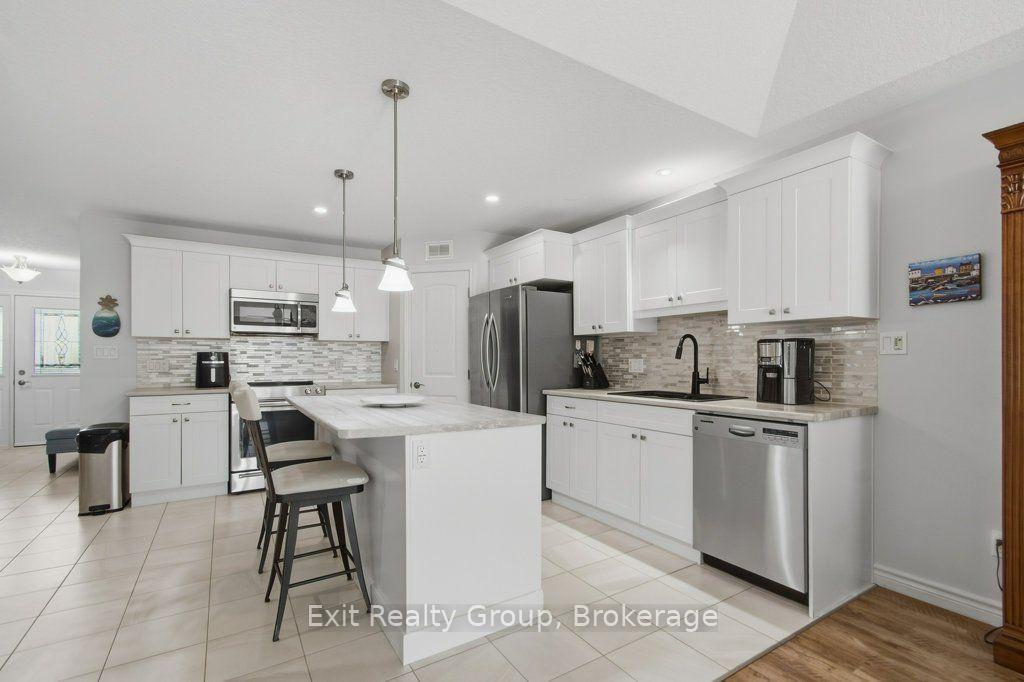 Photo 9 of 83 Conger Drive, Prince Edward County, Wellington Ward — HOMEH