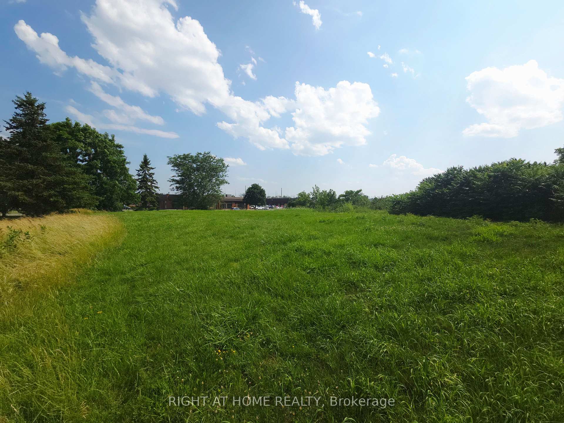 Photo 3 of 5351 Canotek Road, Ottawa, Canotek Industrial Park — HOMEH