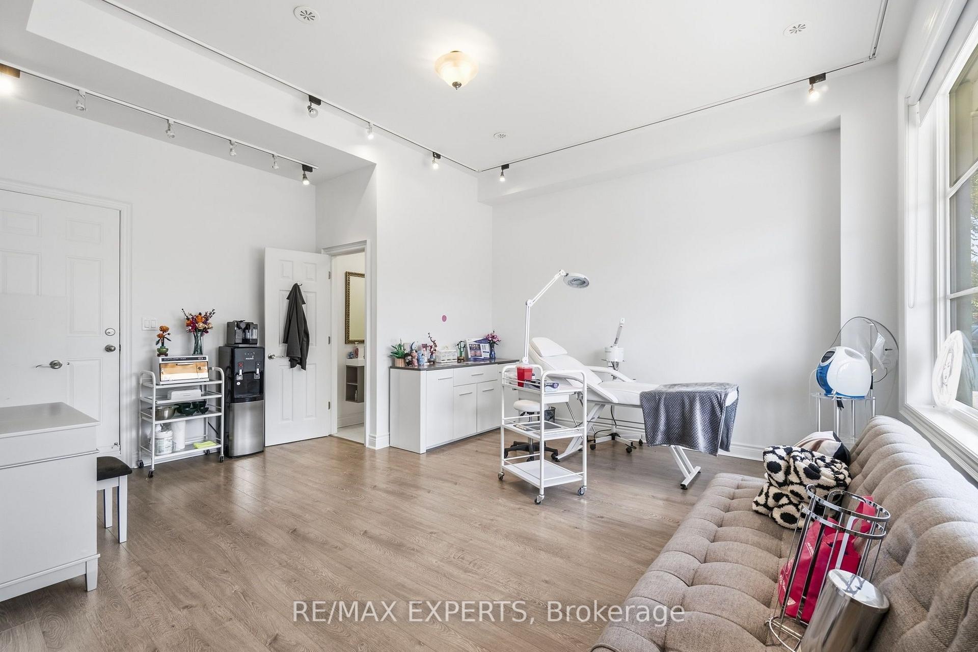 Photo 26 of Unit 7, 10060 Keele Street, Vaughan, Maple — HOMEH