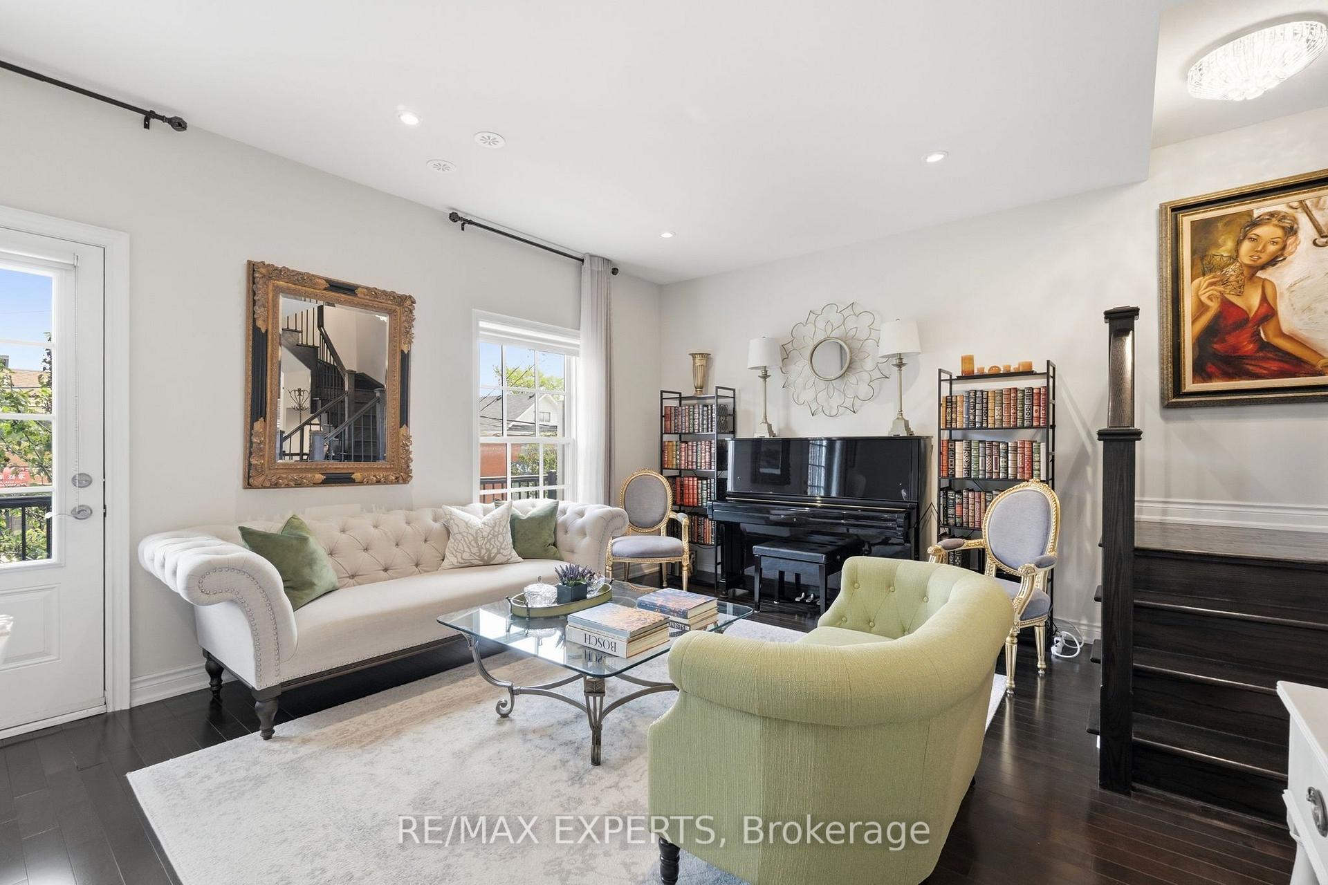 Photo 13 of Unit 7, 10060 Keele Street, Vaughan, Maple — HOMEH