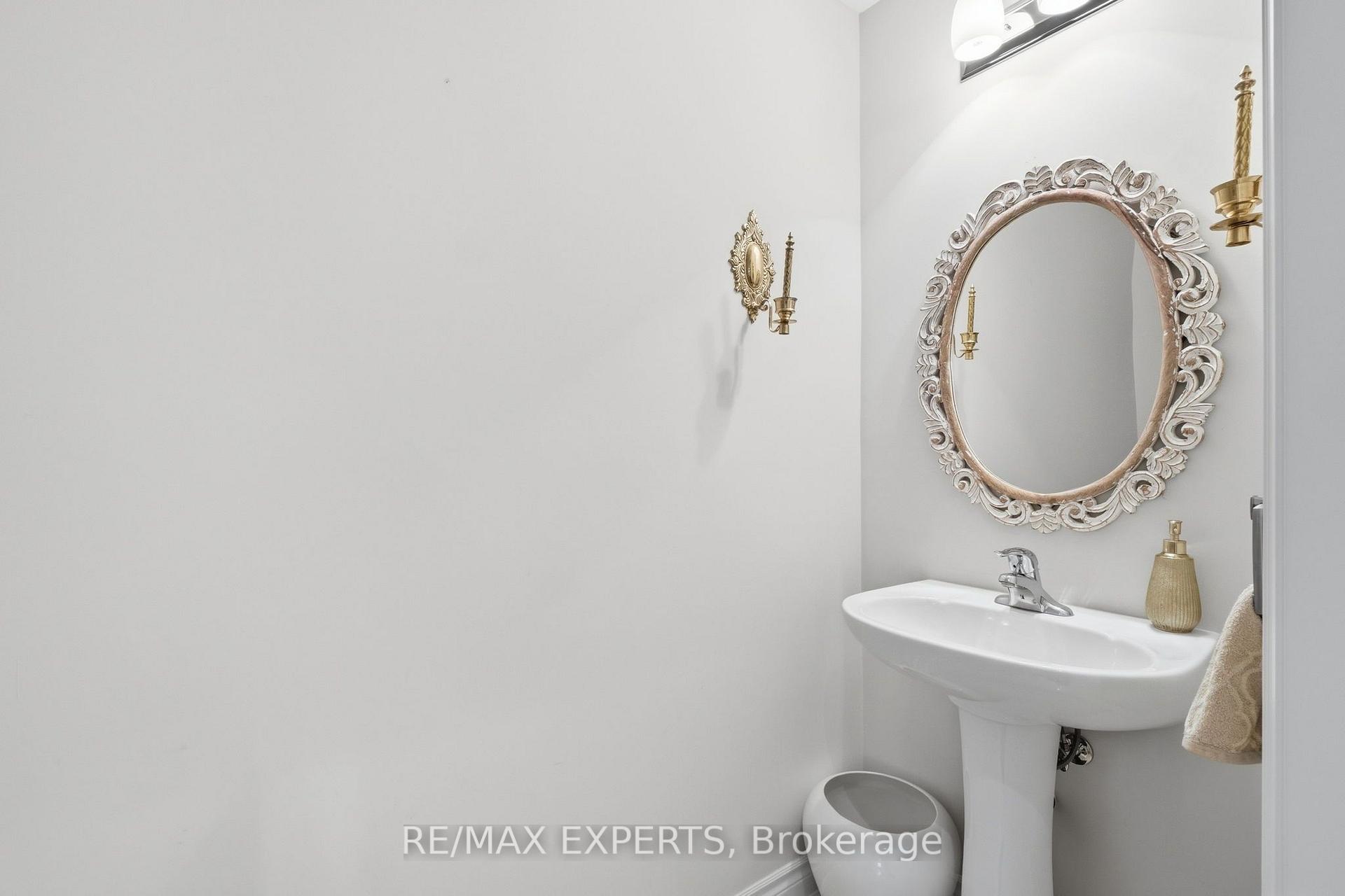 Photo 15 of Unit 7, 10060 Keele Street, Vaughan, Maple — HOMEH