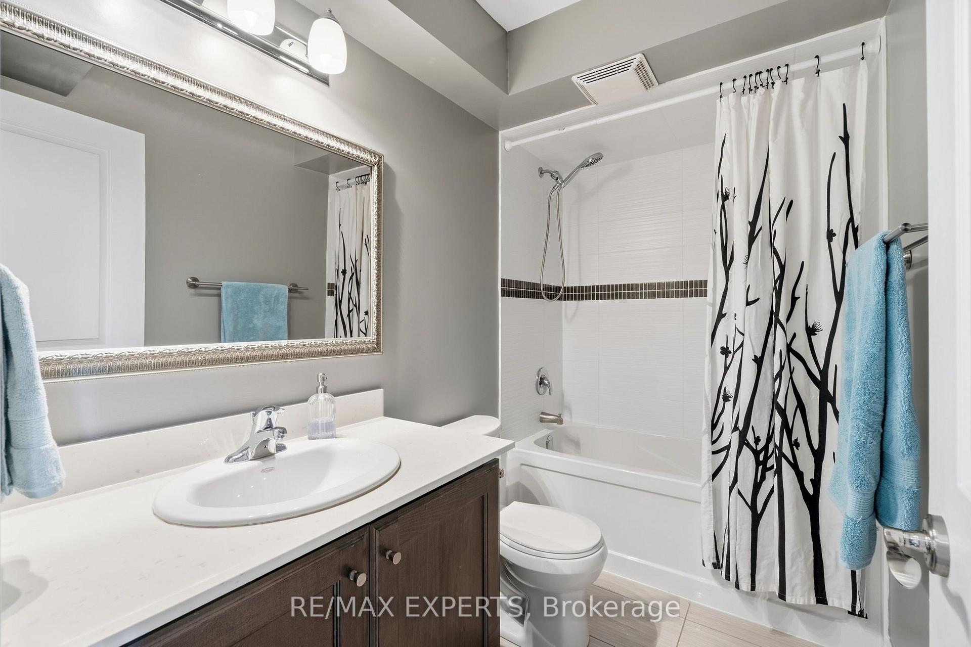 Photo 23 of Unit 7, 10060 Keele Street, Vaughan, Maple — HOMEH