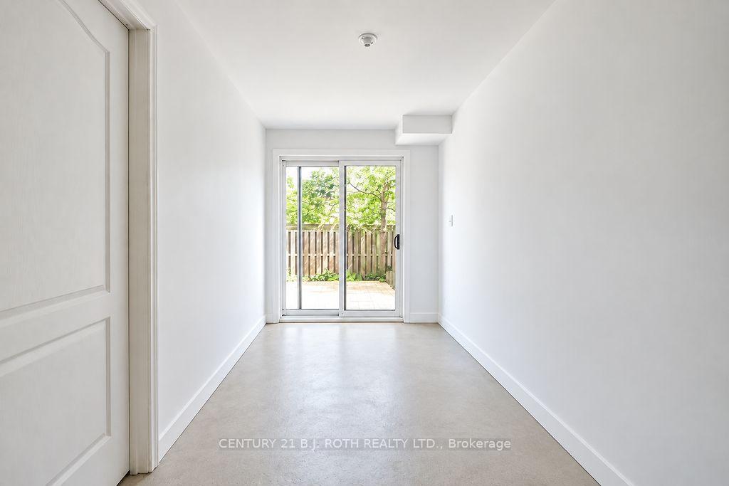 Photo 6 of Unit 62, 175 Stanley Street, Barrie, East Bayfield — HOMEH