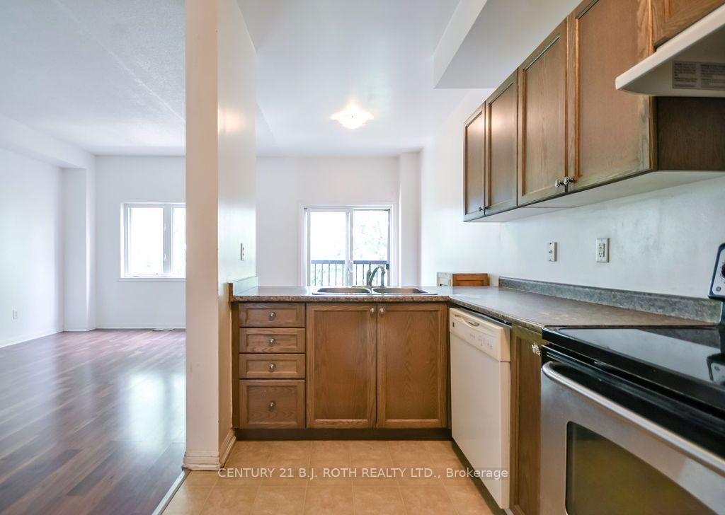 Photo 8 of Unit 62, 175 Stanley Street, Barrie, East Bayfield — HOMEH