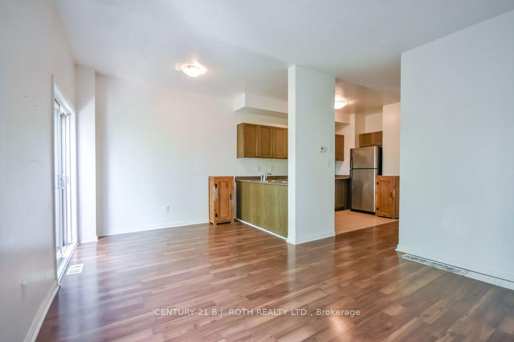 Photo 11 of Unit 62, 175 Stanley Street, Barrie, East Bayfield — HOMEH