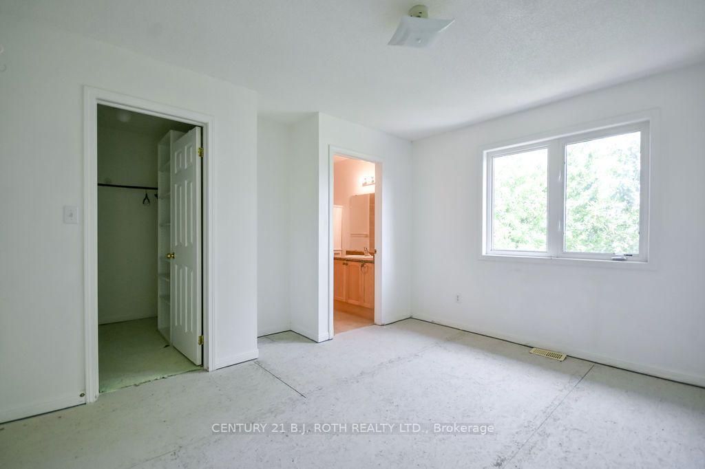 Photo 15 of Unit 62, 175 Stanley Street, Barrie, East Bayfield — HOMEH