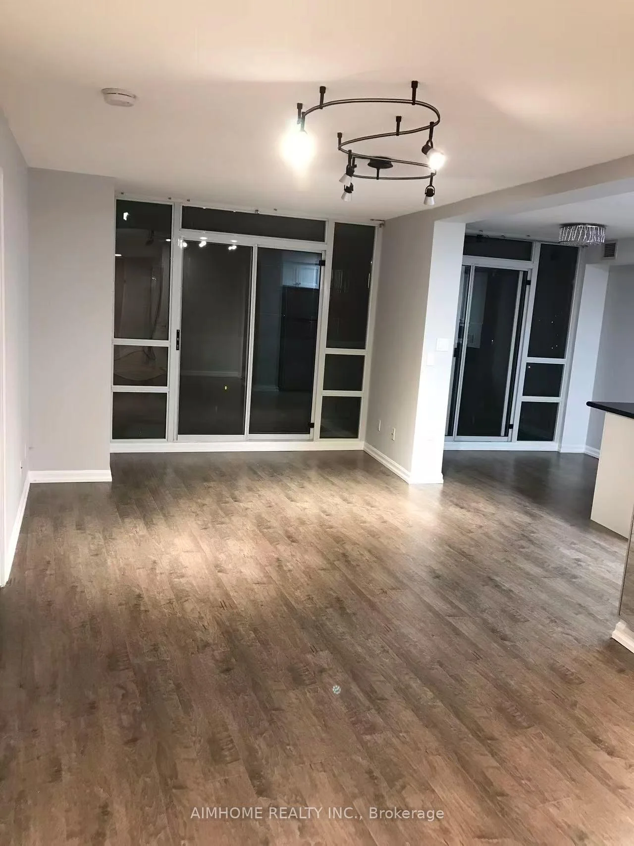 Photo 3 of Unit 1202, 509 Beecroft Road, North York, Willowdale West — HOMEH