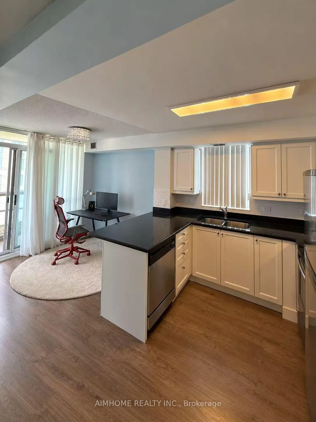 Photo 4 of Unit 1202, 509 Beecroft Road, North York, Willowdale West — HOMEH