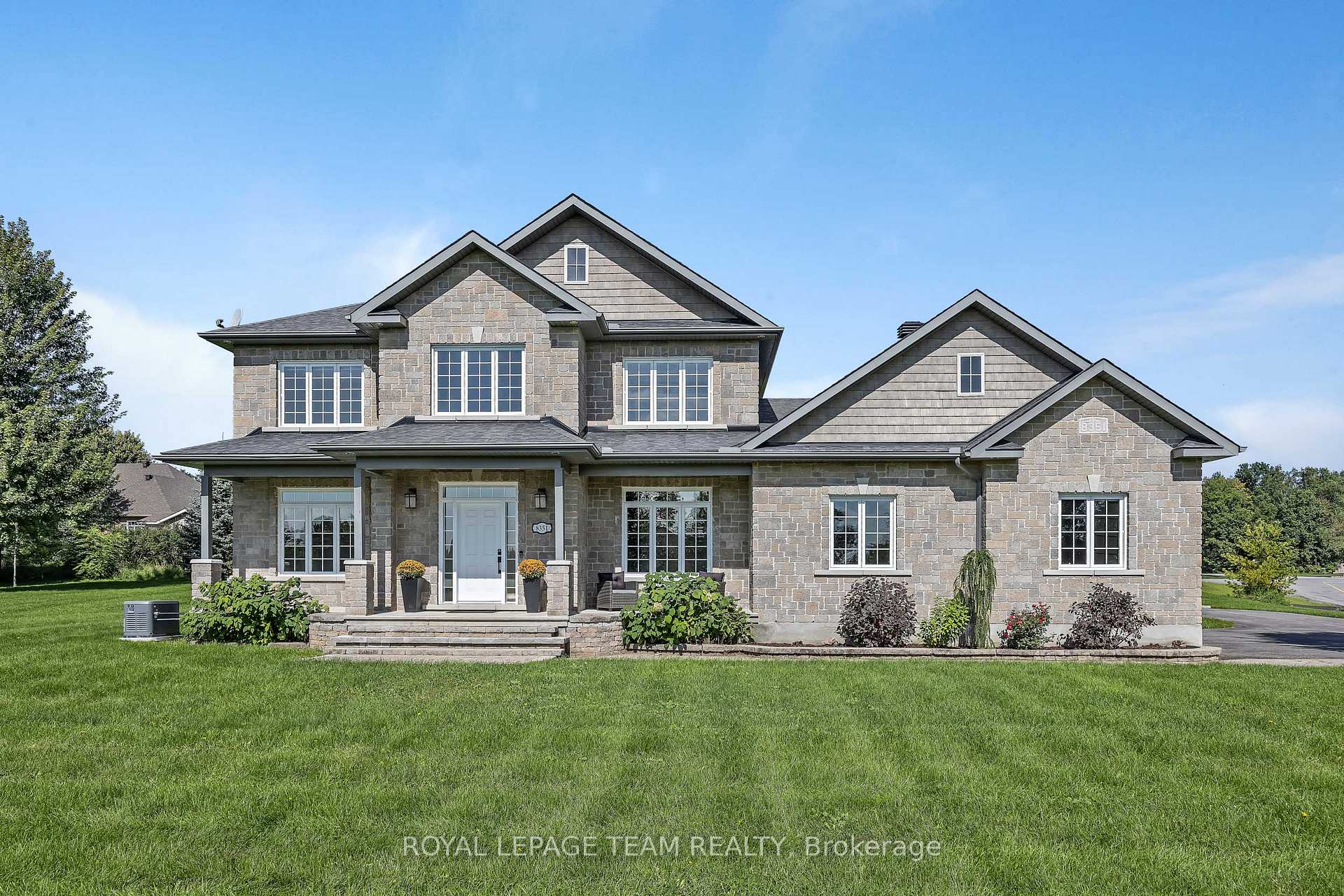 Photo 2 of 8351 Lourdes Way, Ottawa, Metcalfe — HOMEH