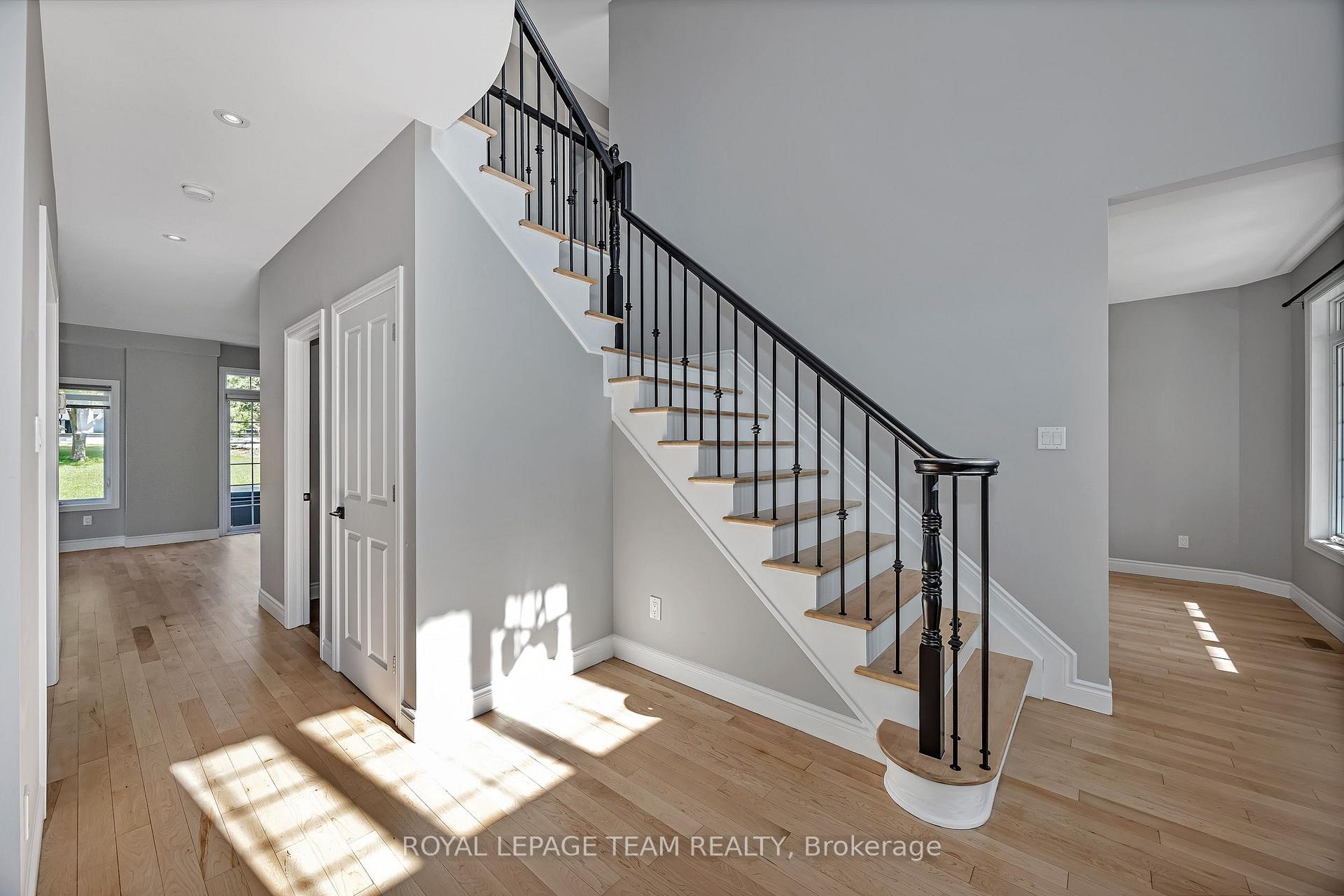 Photo 24 of 8351 Lourdes Way, Ottawa, Metcalfe — HOMEH