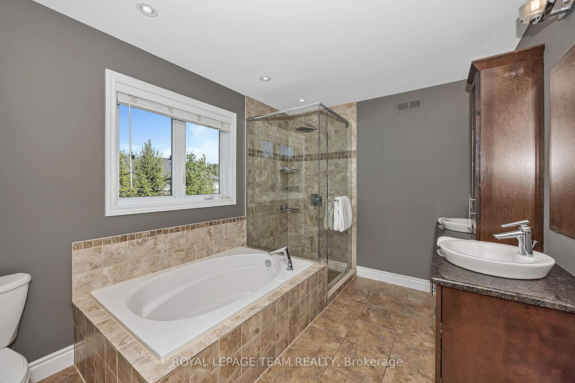 Photo 28 of 8351 Lourdes Way, Ottawa, Metcalfe — HOMEH