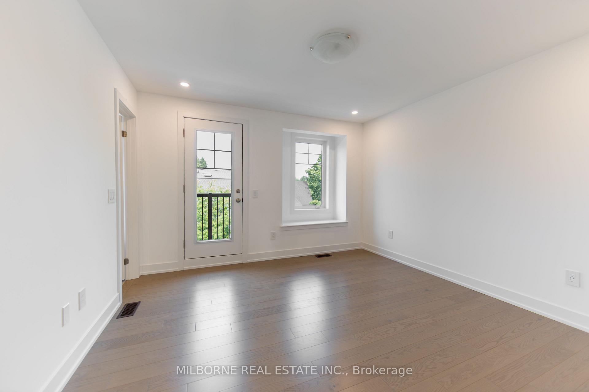 Photo 15 of 12 Fred Beaton Place, King, King City — HOMEH