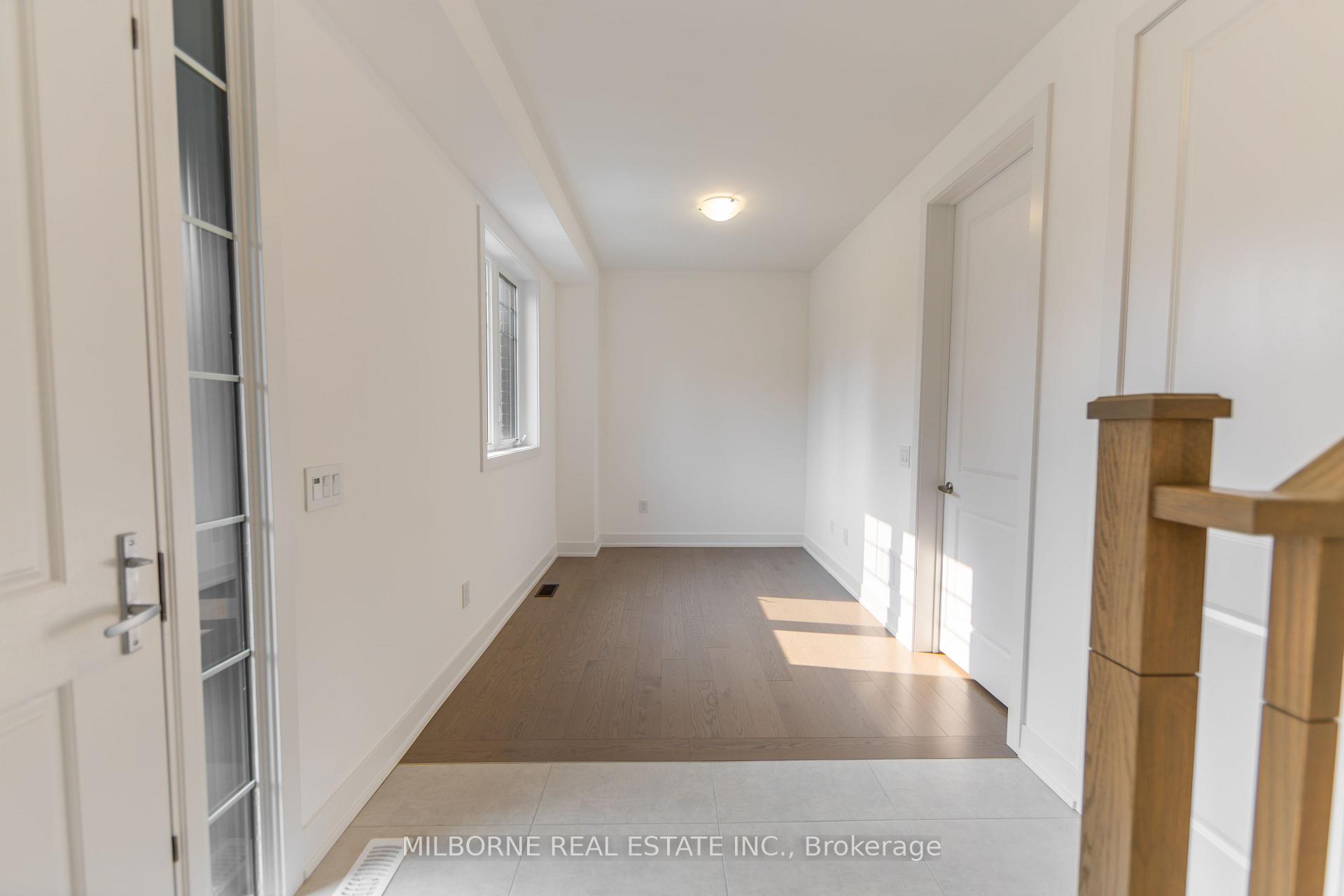 Photo 19 of 12 Fred Beaton Place, King, King City — HOMEH