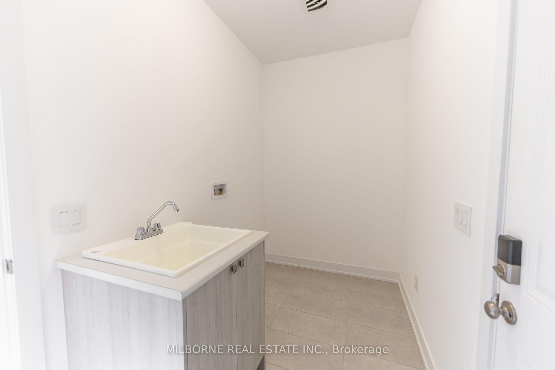 Photo 27 of 12 Fred Beaton Place, King, King City — HOMEH