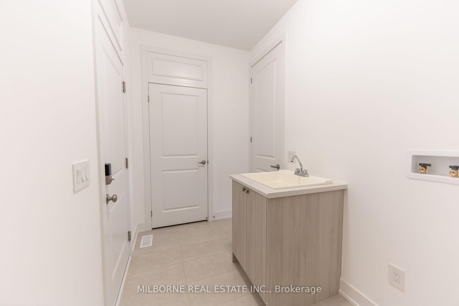 Photo 28 of 12 Fred Beaton Place, King, King City — HOMEH