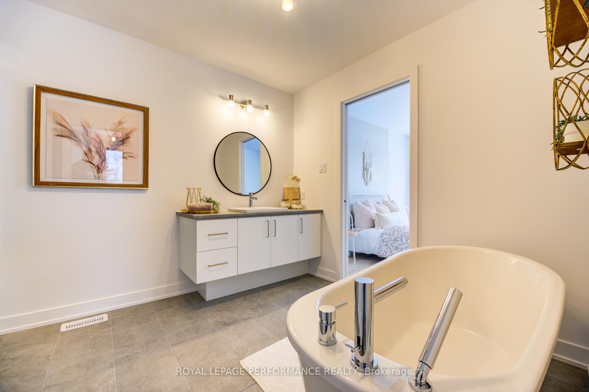 Photo 53 of 2525 Gray Crescent, Clarence-Rockland, Town of Rockland — HOMEH