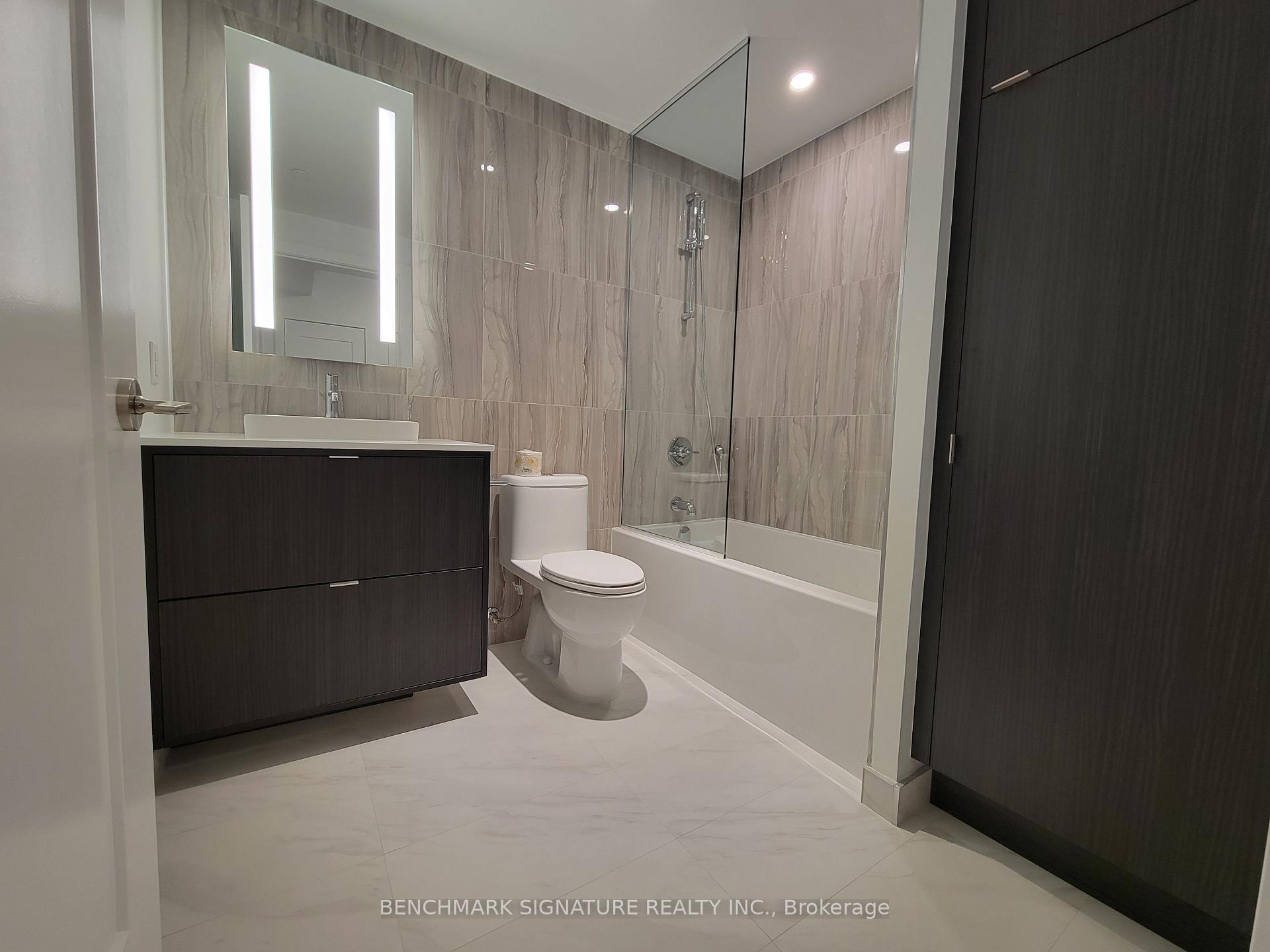 Photo 11 of Unit 1809, 480 Front Street W, Toronto, Waterfront Communities — HOMEH