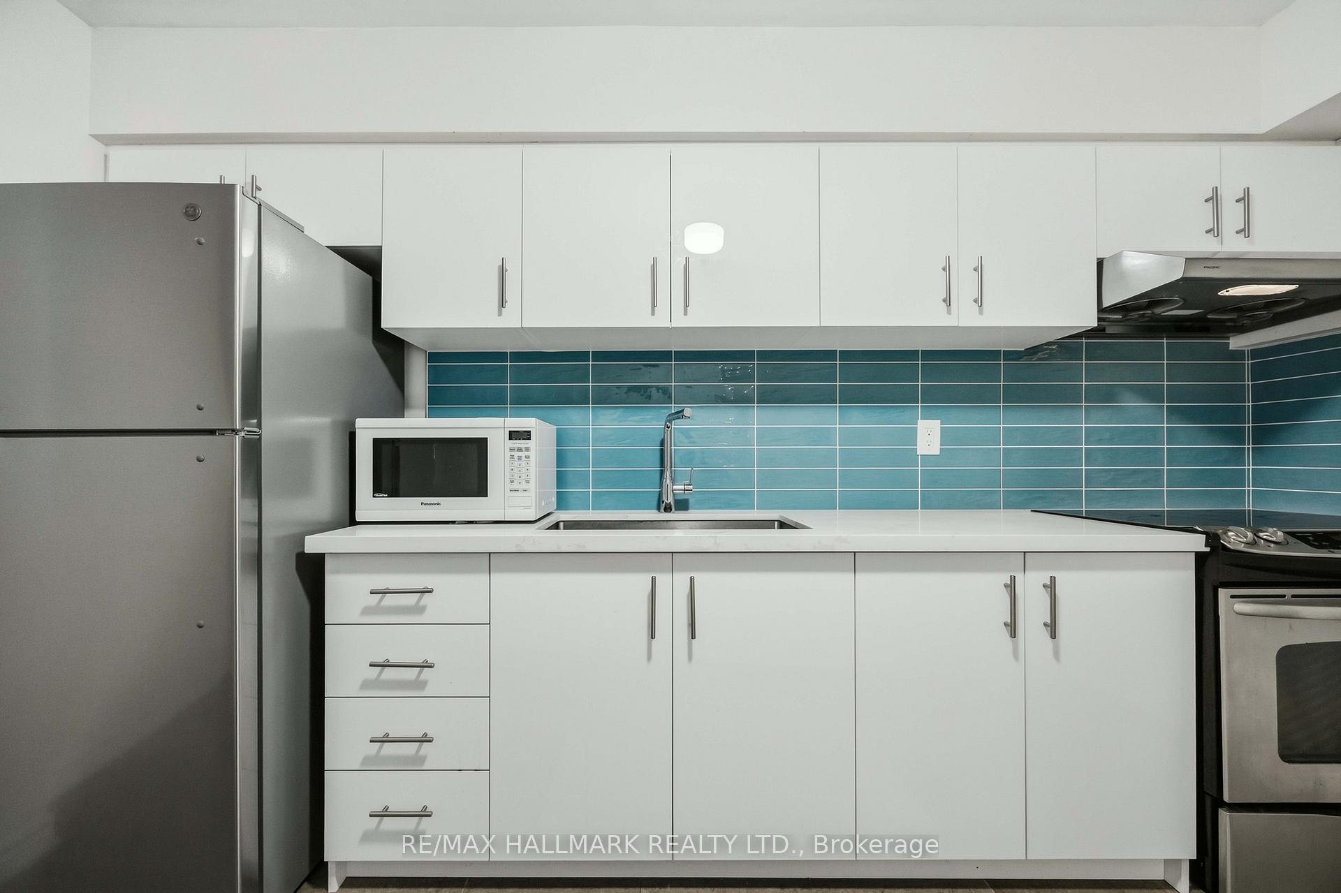 Photo 9 of Unit 808, 100 Echo Point, Scarborough, L'Amoreaux — HOMEH