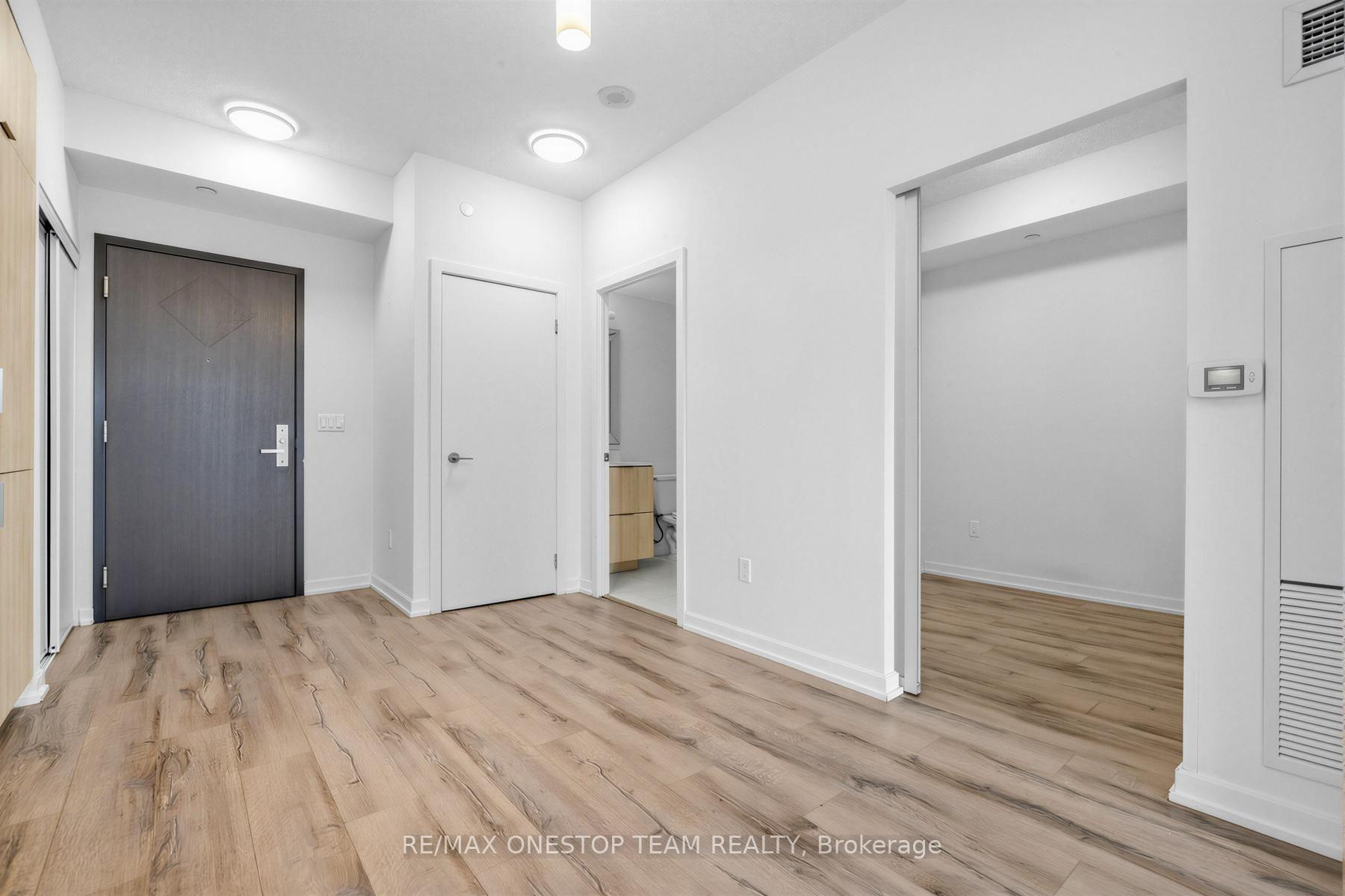 Photo 7 of Unit 707, 52 Forest Manor Road, North York, Henry Farm — HOMEH