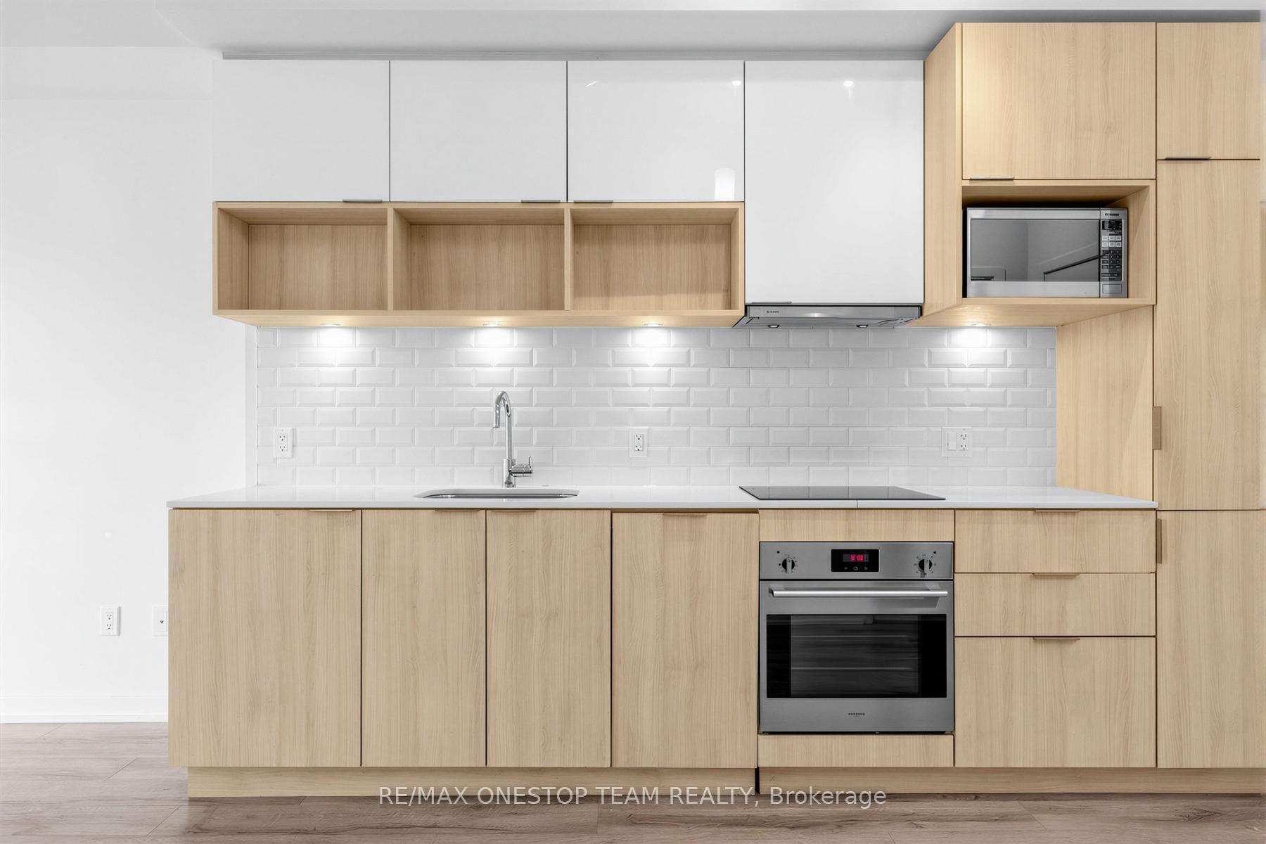 Photo 10 of Unit 707, 52 Forest Manor Road, North York, Henry Farm — HOMEH
